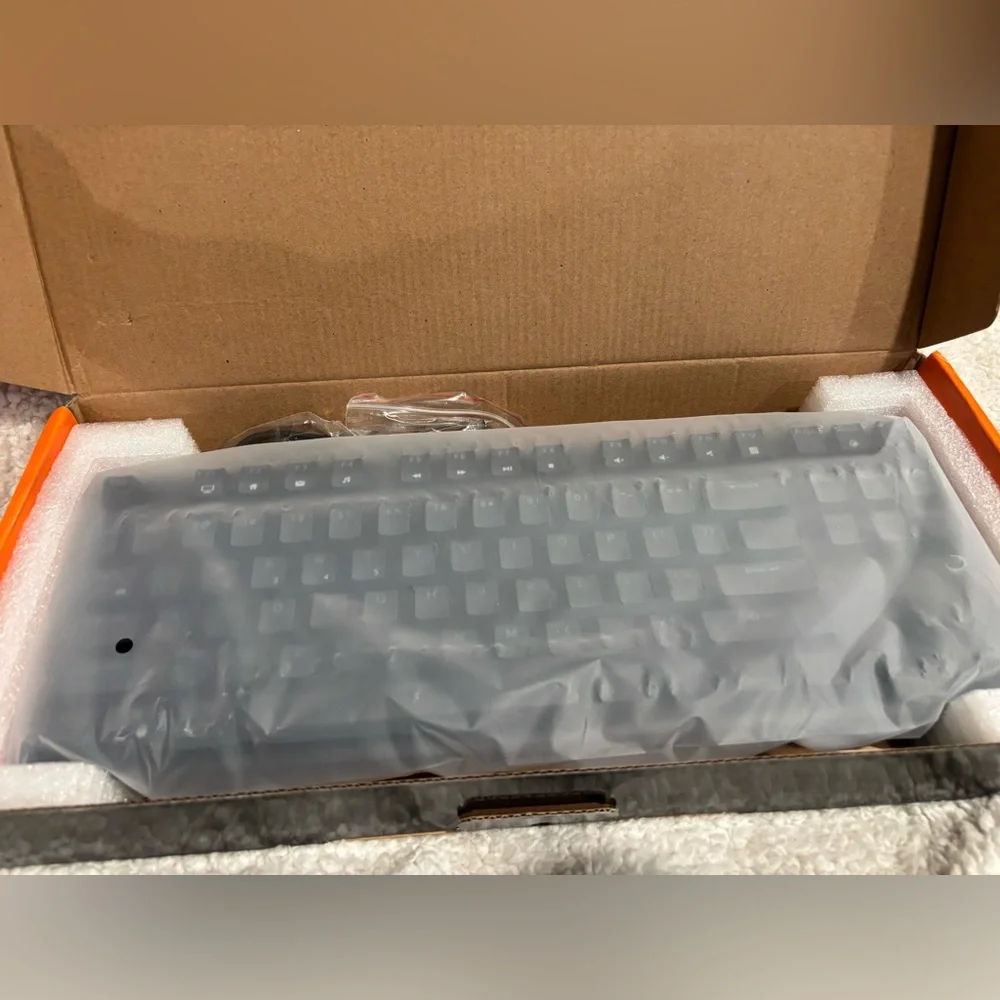 RK ROYAL KLUDGE RK987 MechanicalGaming Keyboard 87 Keys White LED Backlight‎